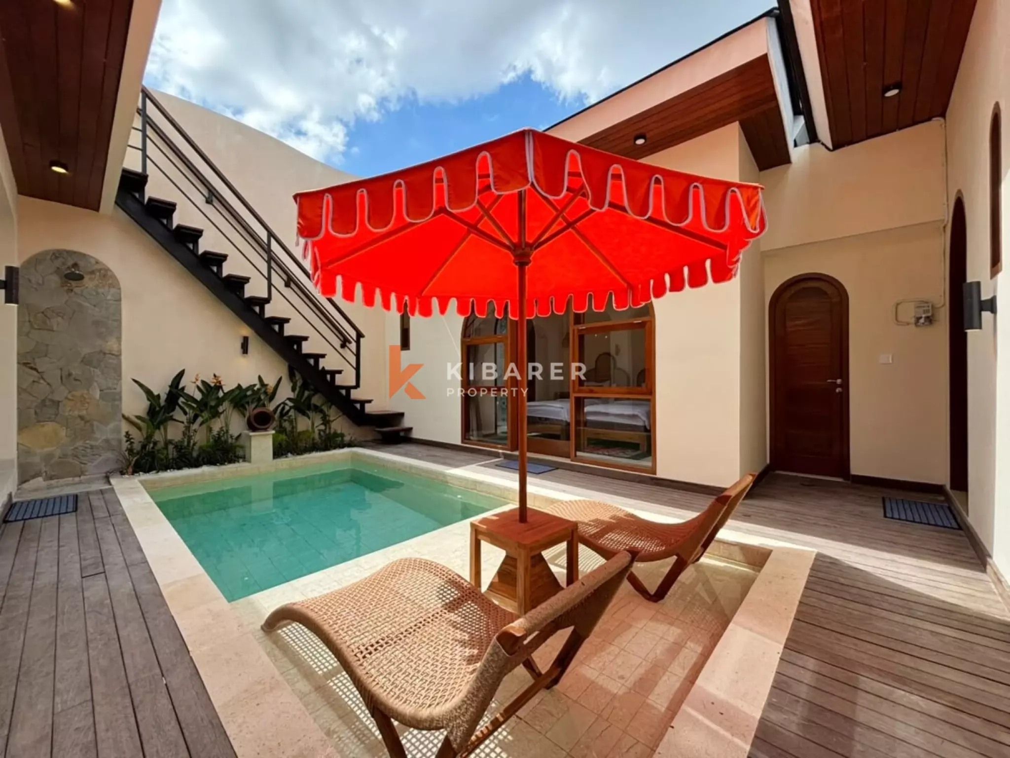 Elegant Three Bedroom Rooftop Pool Villa Near Bali's Best Beaches in Ungasan — image 8