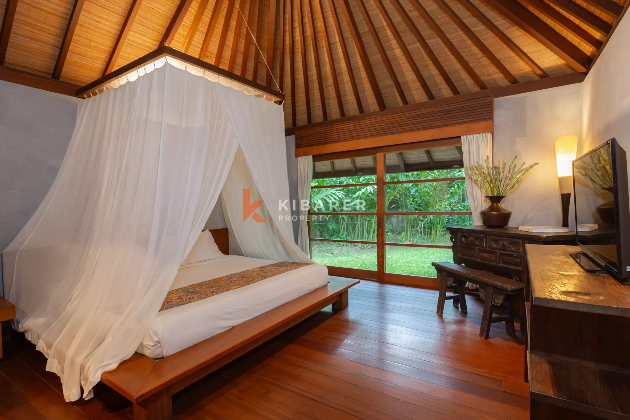 Stunning Two-Bedroom Villa with Garden in Umalas — image 11