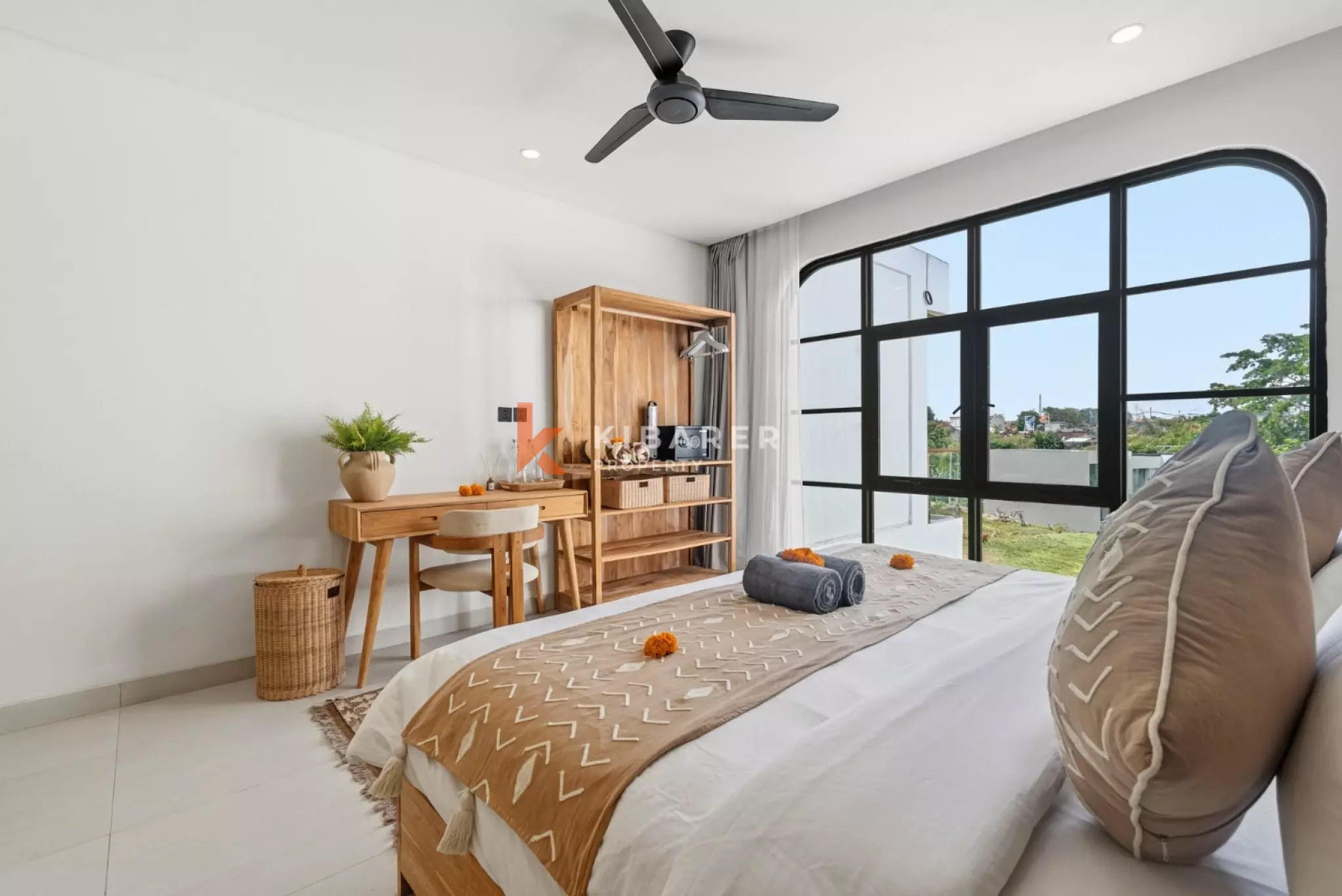 Streamlined Modern Two-Bedrooms Enclosed Villa in Canggu — image 15