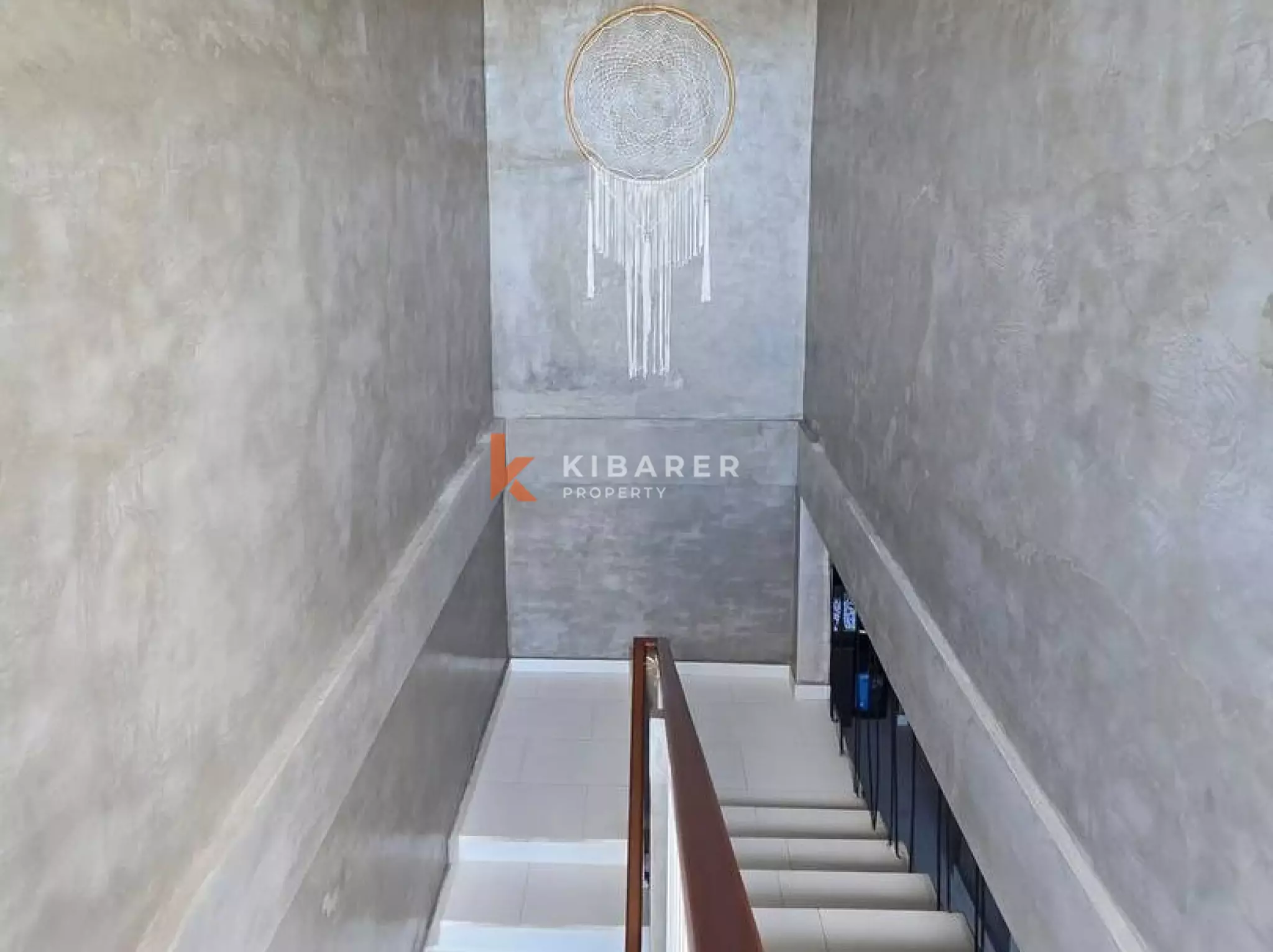 Prime Berawa Three Bedroom Open Living Villa Near Beach and cafes — image 16