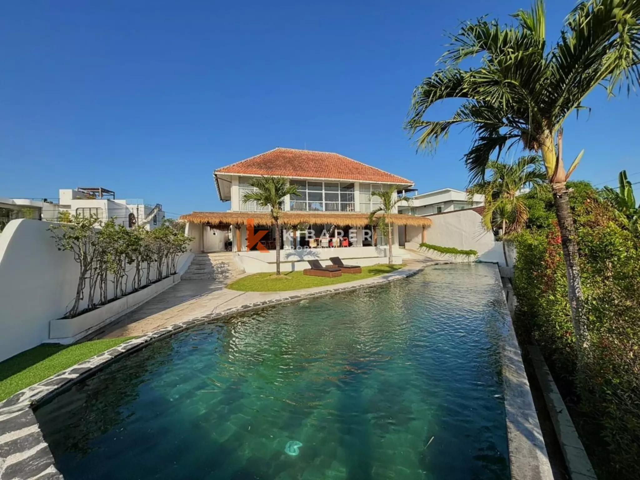 Four-Bedroom Open Living Villa in Canggu