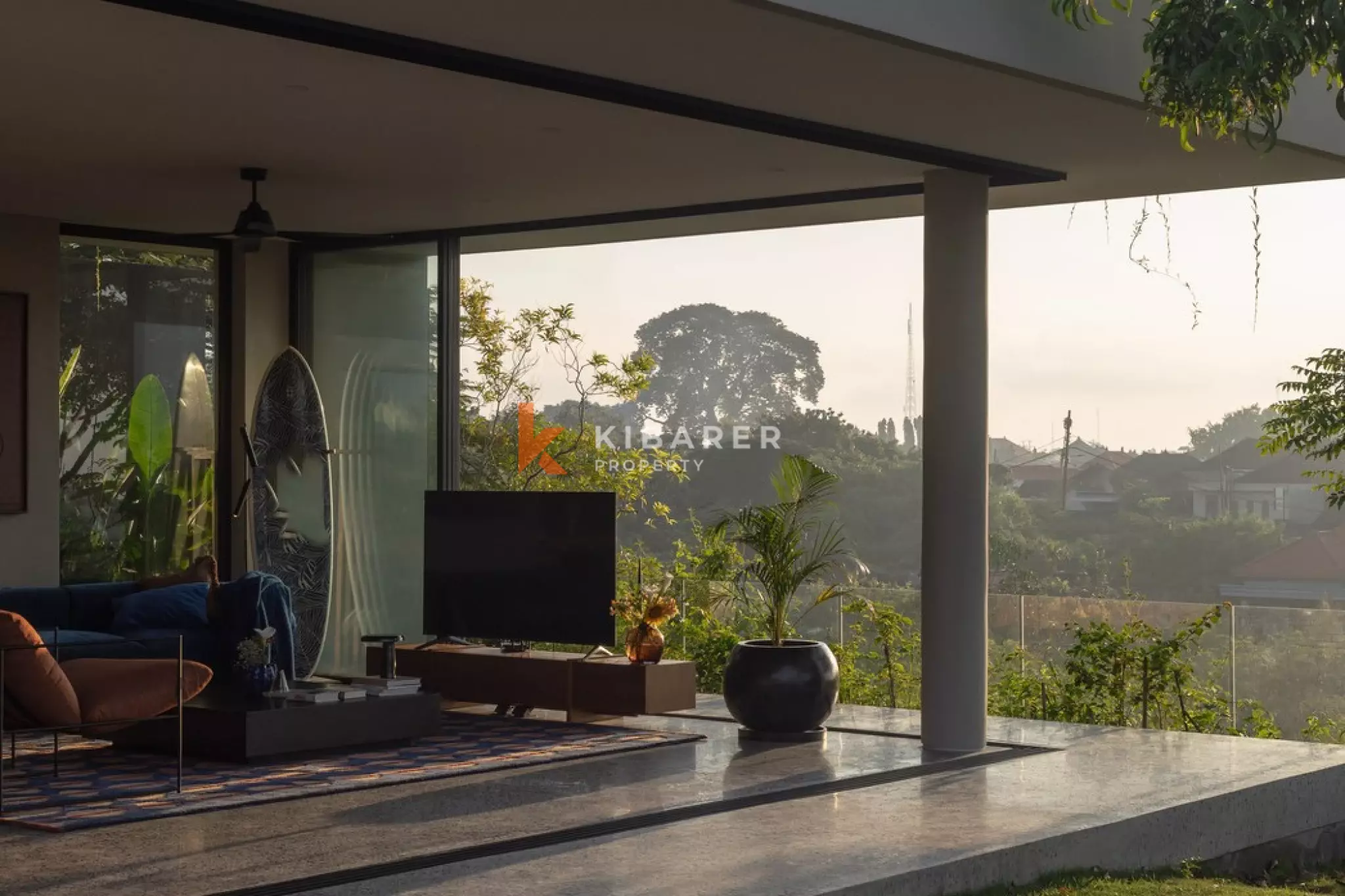 Summer-Inspired Two Bedroom Cliff View Villa in Peaceful Ungasan — image 4