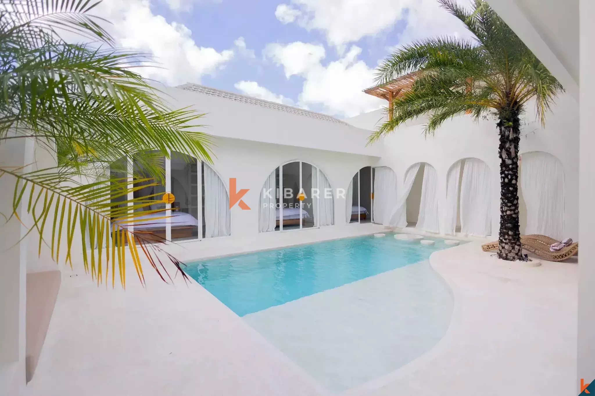 Relax in Style - Contemporary Three Bedroom Villa in Padonan