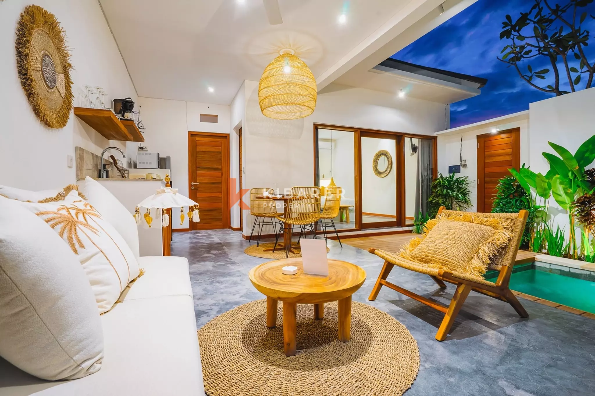 Tropical Romantic Ambiance – One-Bedroom Villa Very Close to Nyanyi Beach — image 6