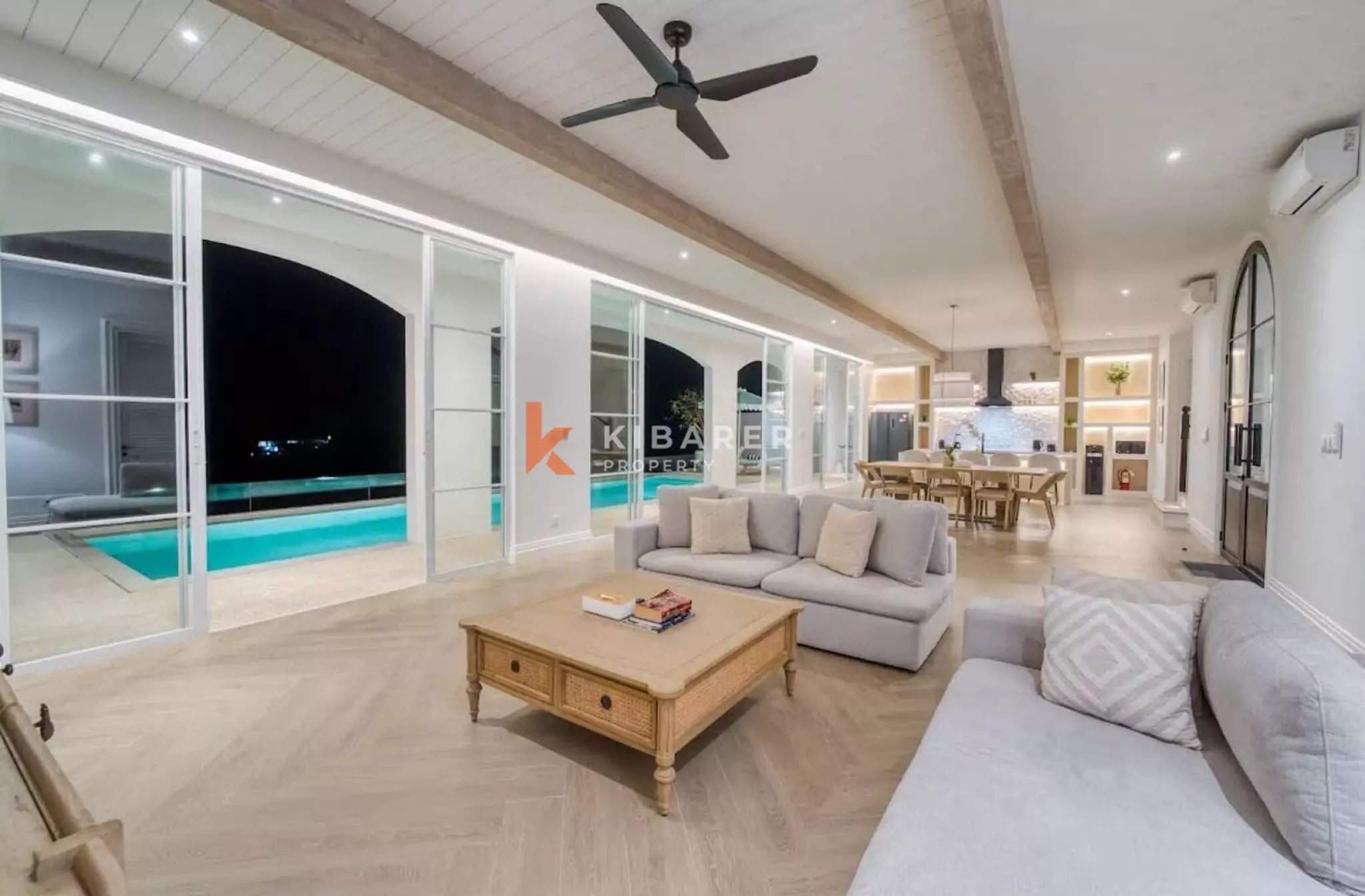 Modern Four-Bedroom Villa with Panoramic Sea Views & Rooftop in Ungasan — image 17