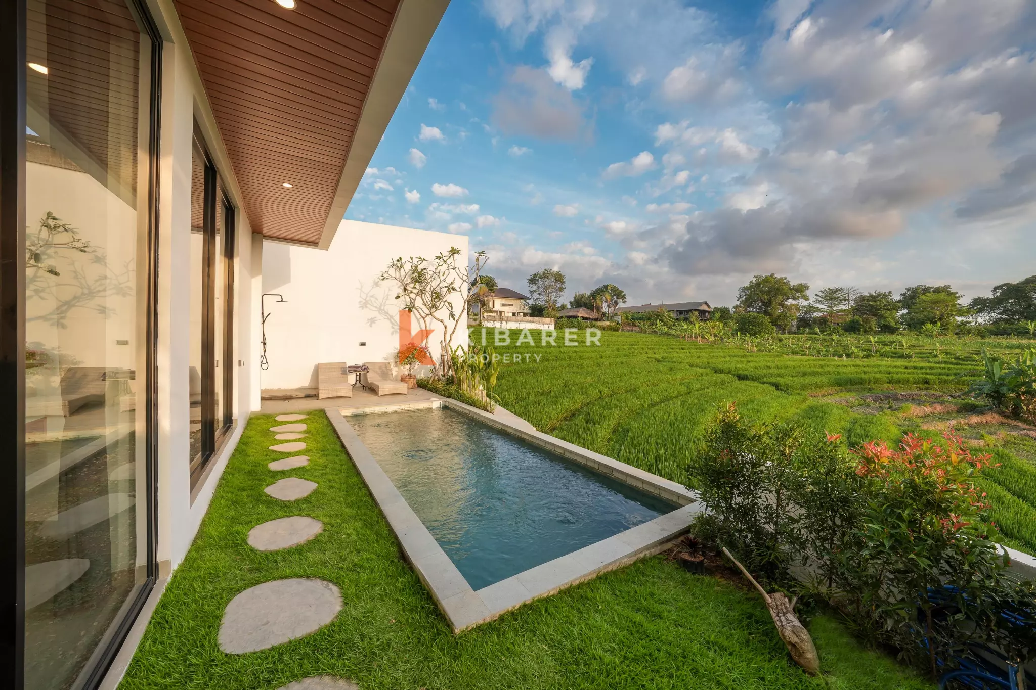 Spacious Villa with Three Bedrooms and Panoramic Views in Cepaka — image 4