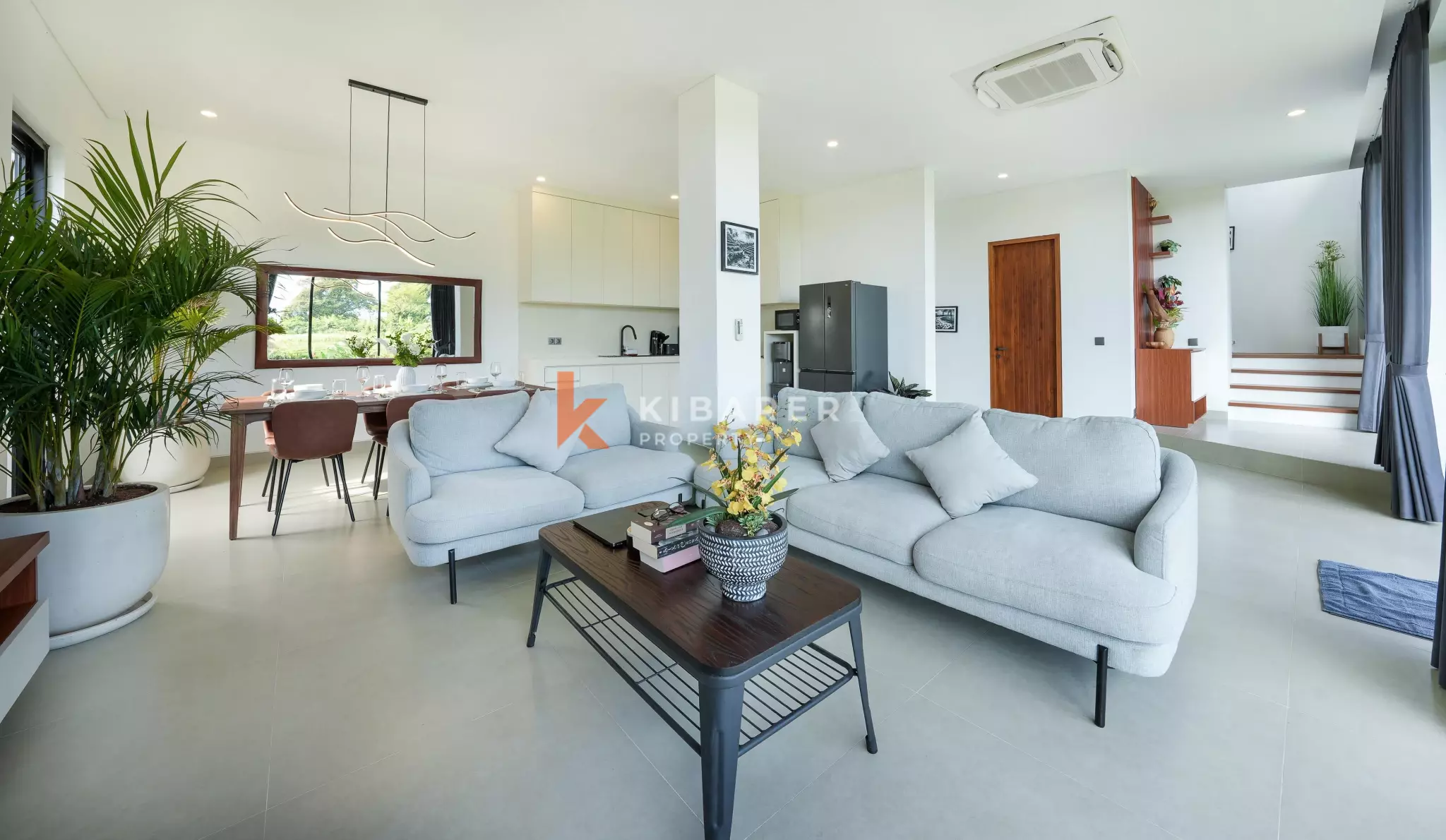 Spacious Villa with Three Bedrooms and Panoramic Views in Cepaka — image 5