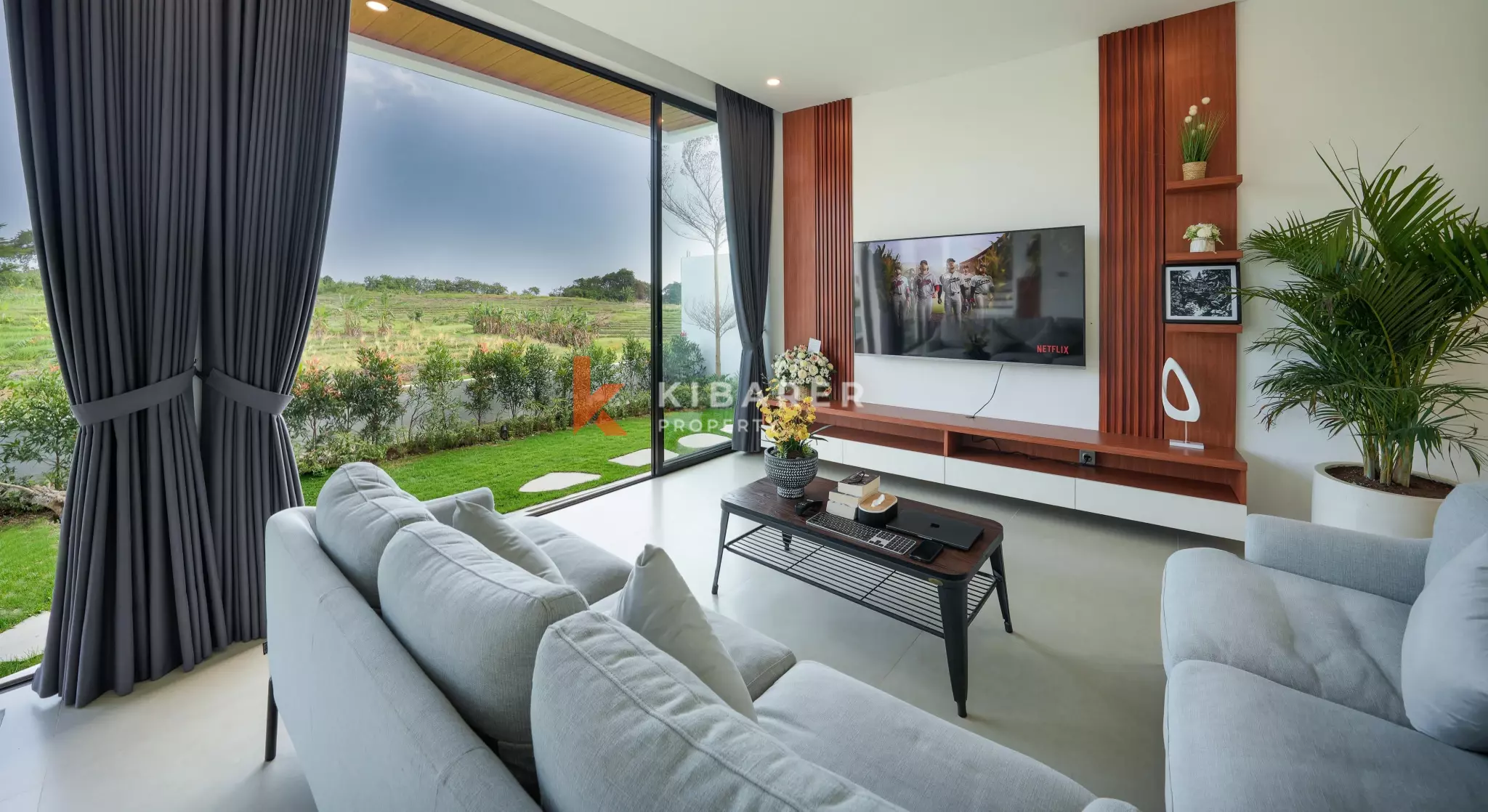Spacious Villa with Three Bedrooms and Panoramic Views in Cepaka — image 7