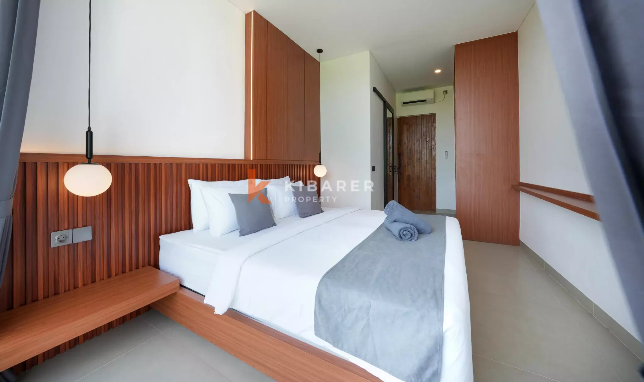 Spacious Three-Bedroom Villa with Panoramic Views in Cepaka — image 13