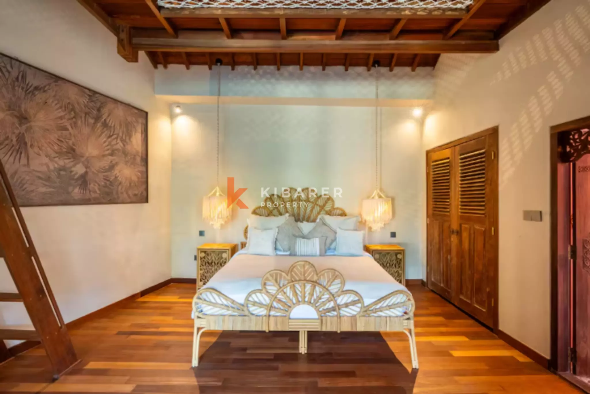 Stunning 3-Bedroom Bali Villa with Garden View Near Canggu — image 11