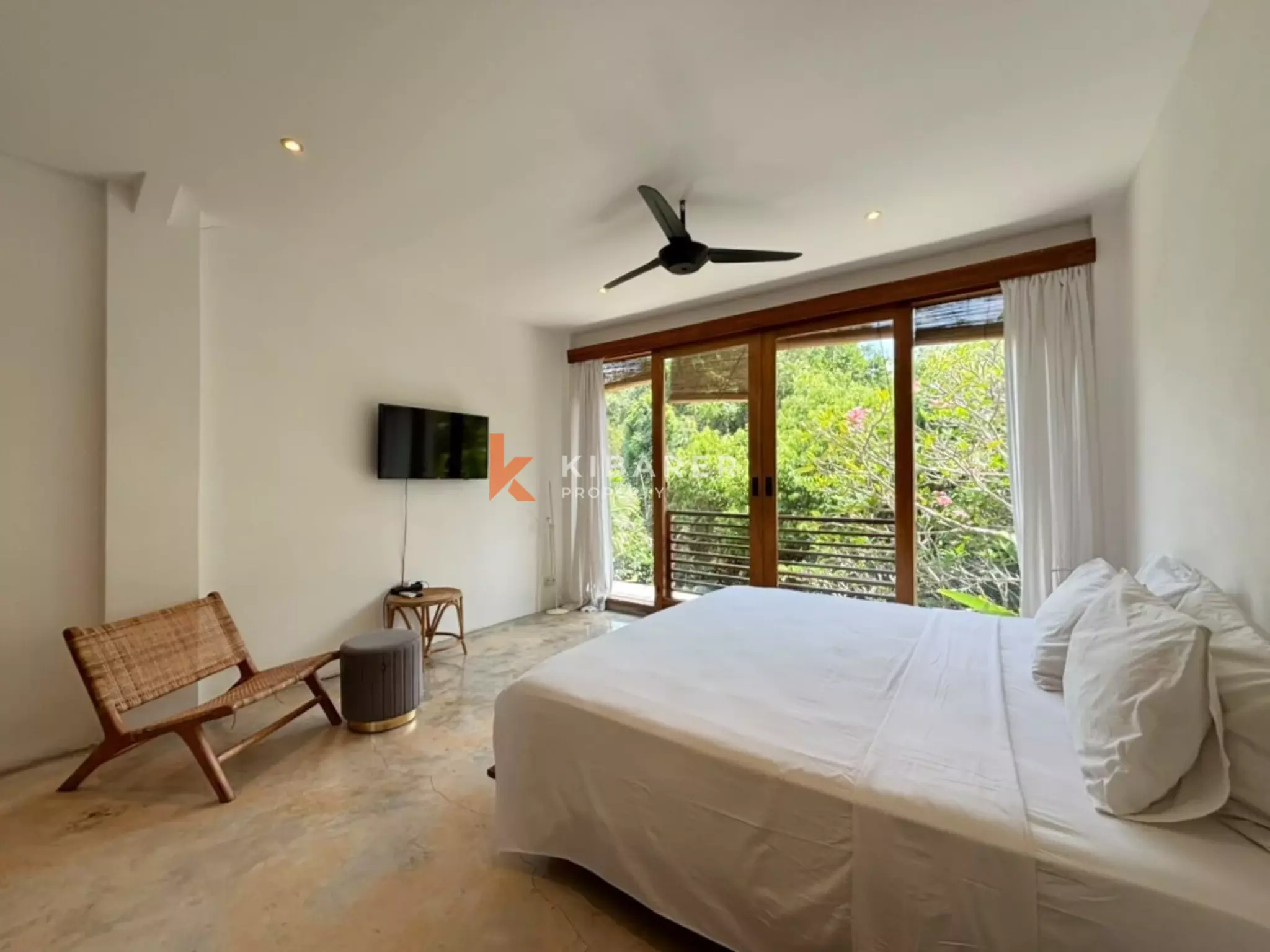 Tropical Ambiance – Garden Villa with Two Bedrooms in Pererenan — image 15