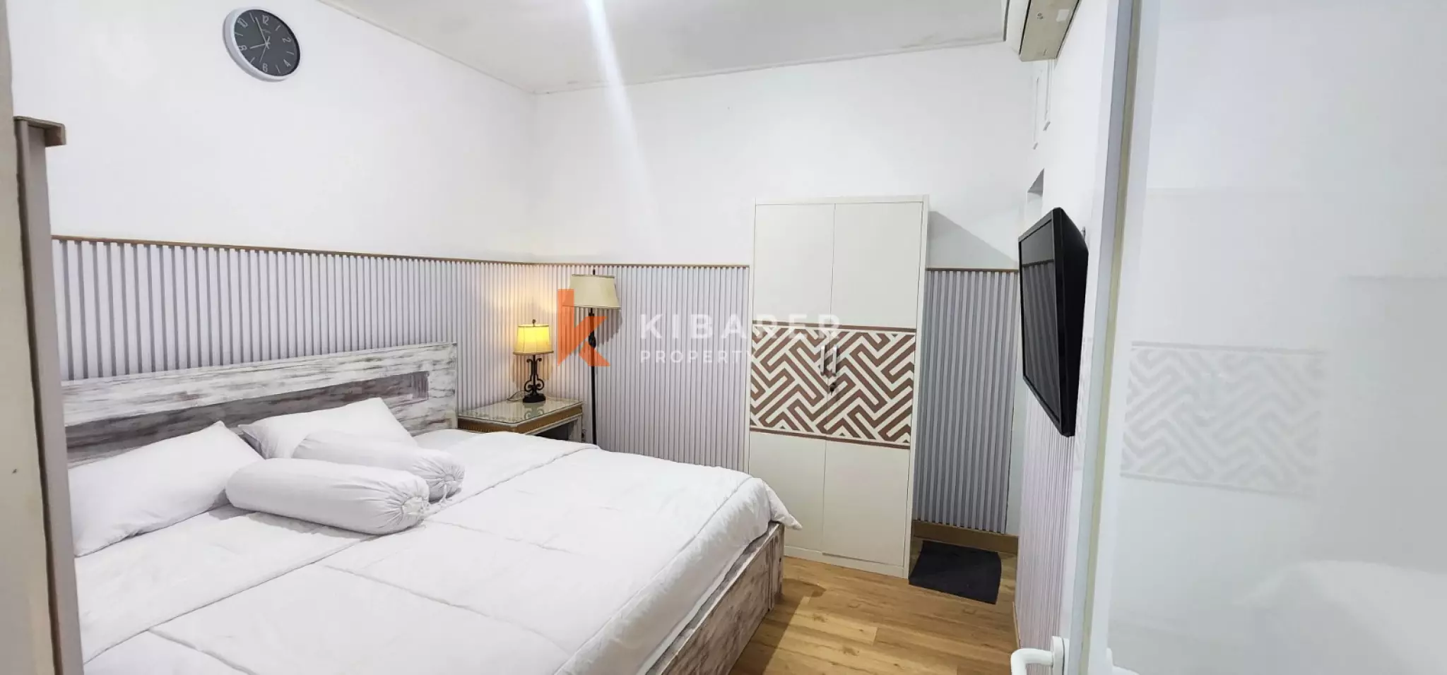 Comfortable Three-Bedroom Villa with Private Pool in Ungasan — image 4