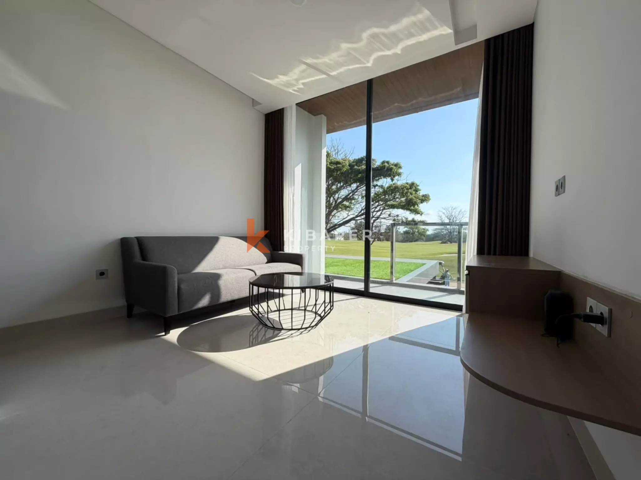 Luxury Three-Bedroom Villa with Private Pool and Golf Course View in Pecatu — image 9