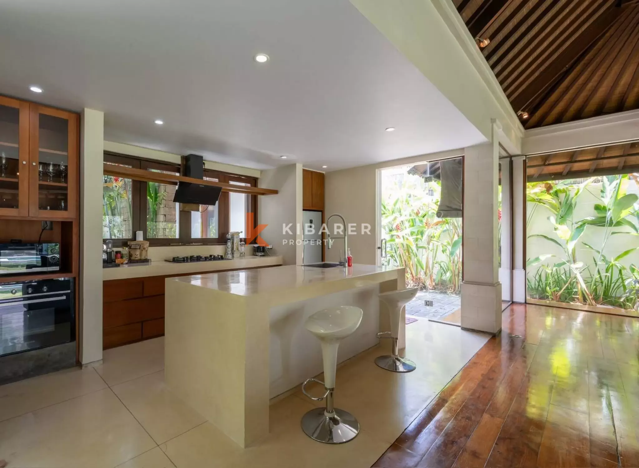 Enchanted Garden – Three-Bedroom Villa in Kerobokan — image 6