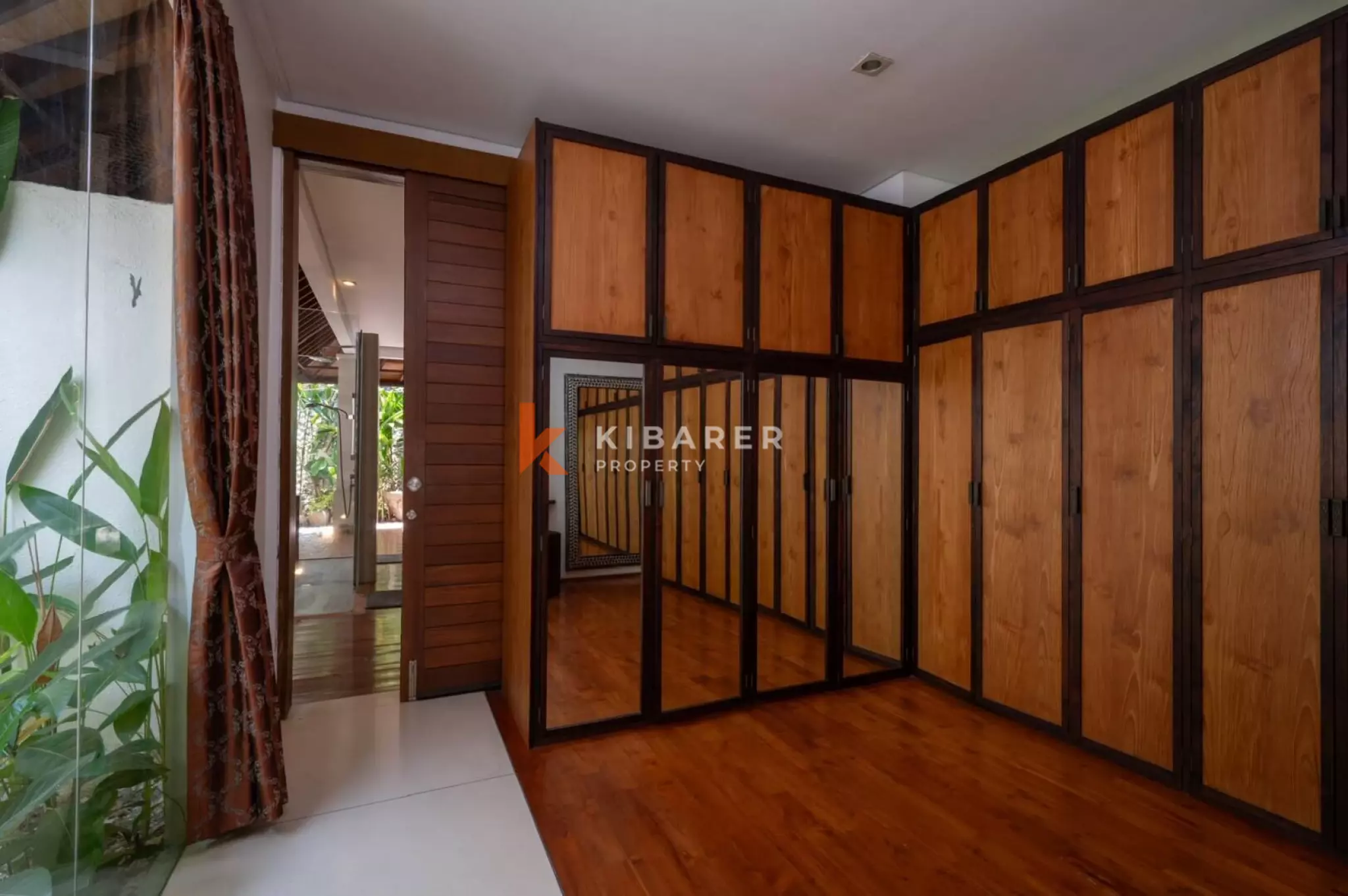 Enchanted Garden – Three-Bedroom Villa in Kerobokan — image 15