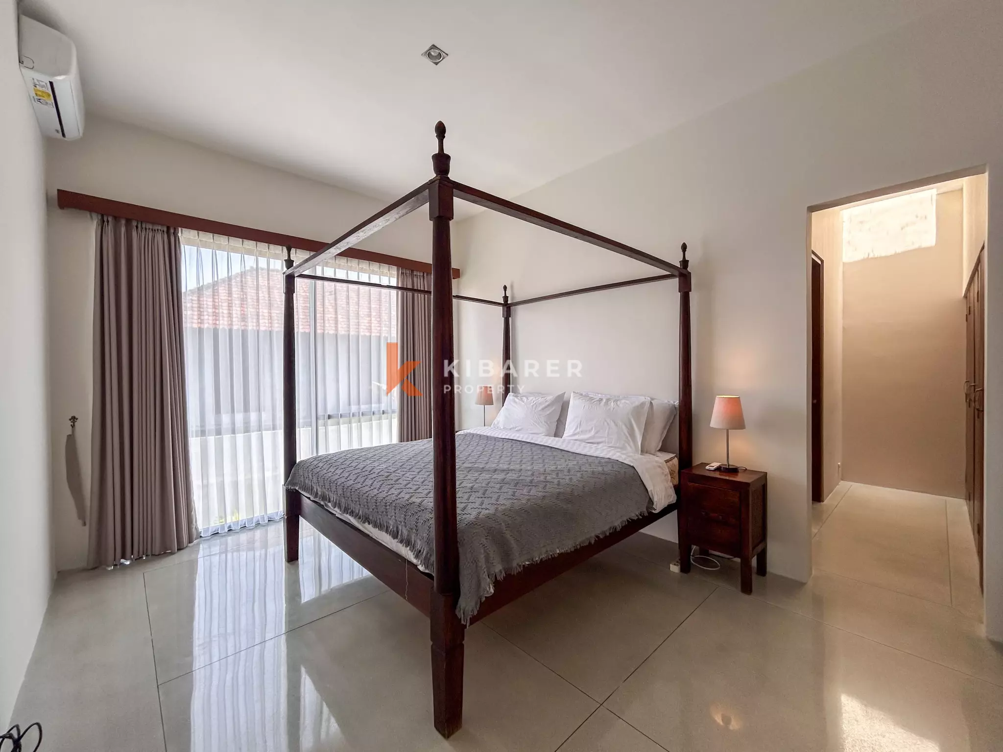 Contemporary Three-Bedroom Residential Villa in Seminyak — image 19