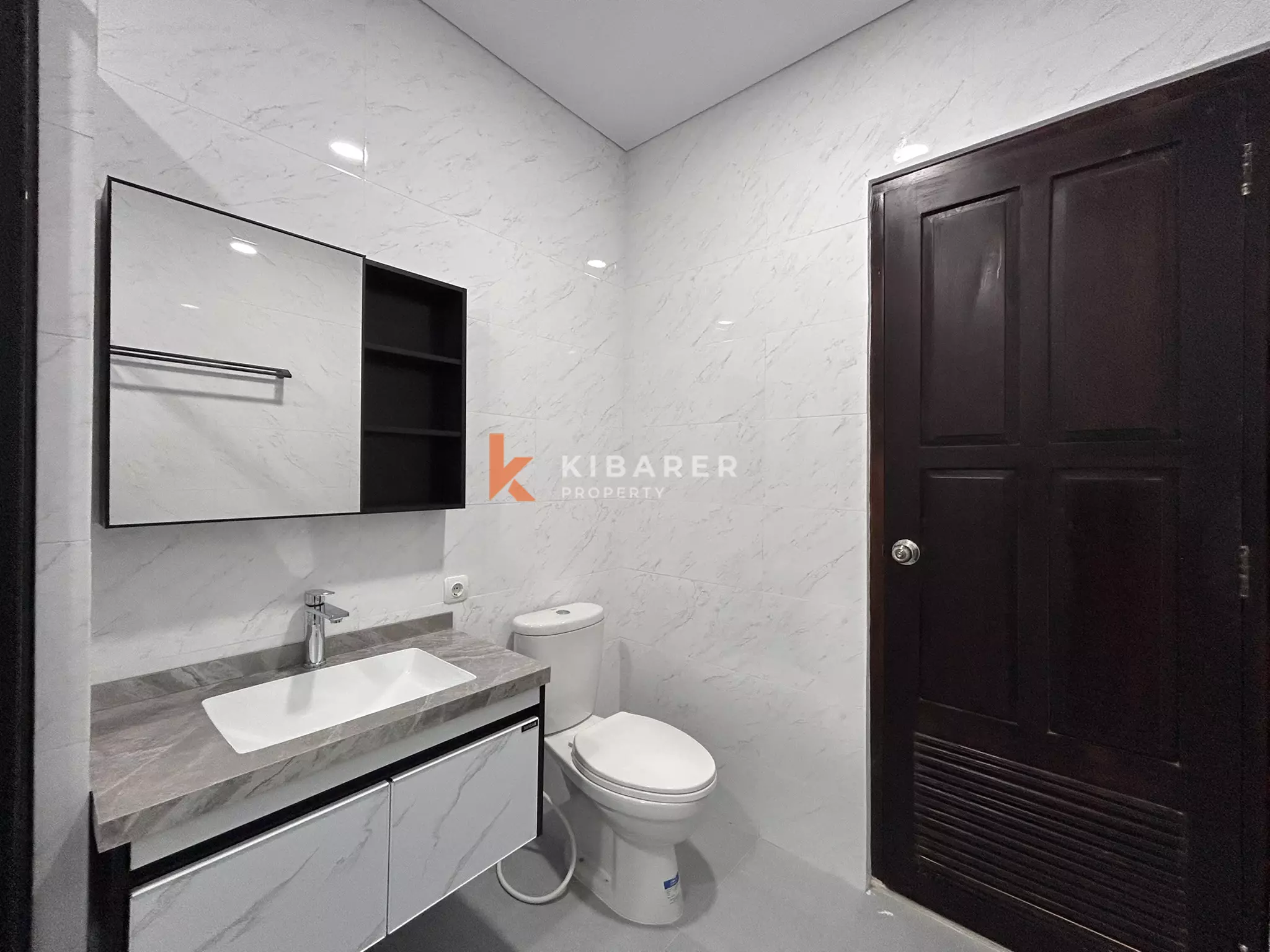 Two-Bedroom Villa with Spacious Outdoor Area in Ungasan Residential Area — image 15