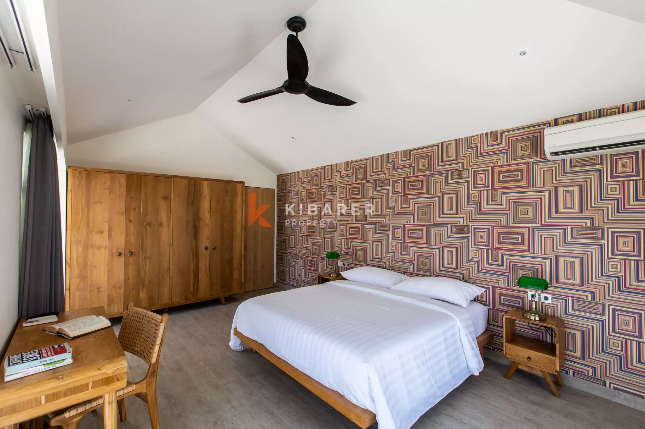 Contemporary Luxury Five-Bedroom Villa with Spacious Pool in Canggu — image 14