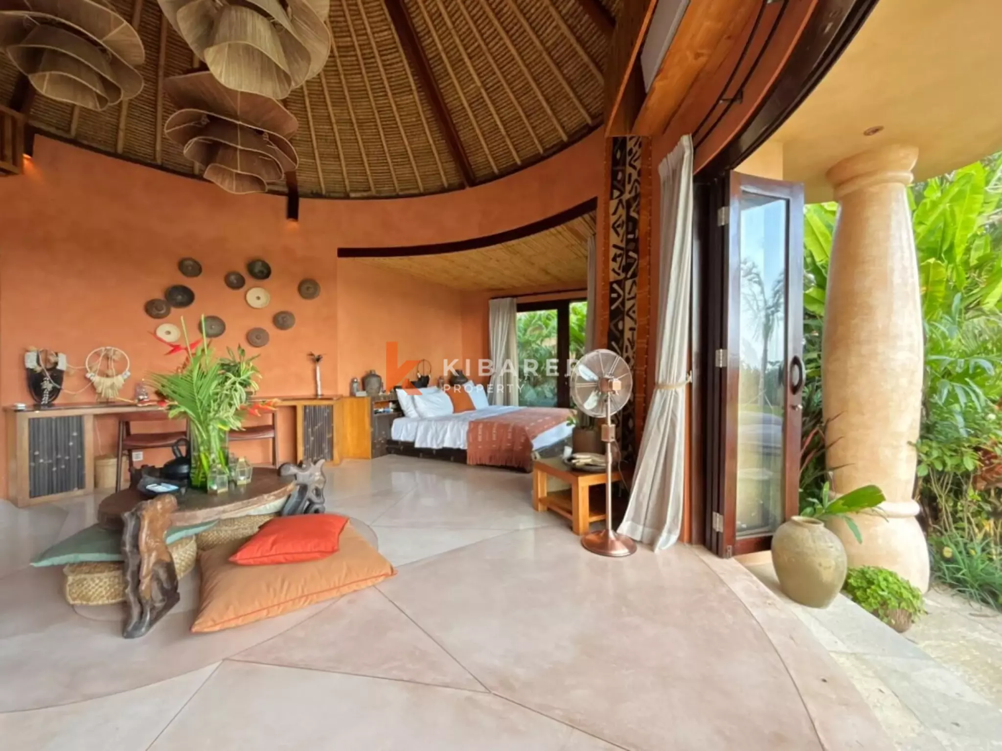 Tropical Residence with Charming Architecture – Five-Bedroom Villa with Spacious Garden in Seseh — image 18