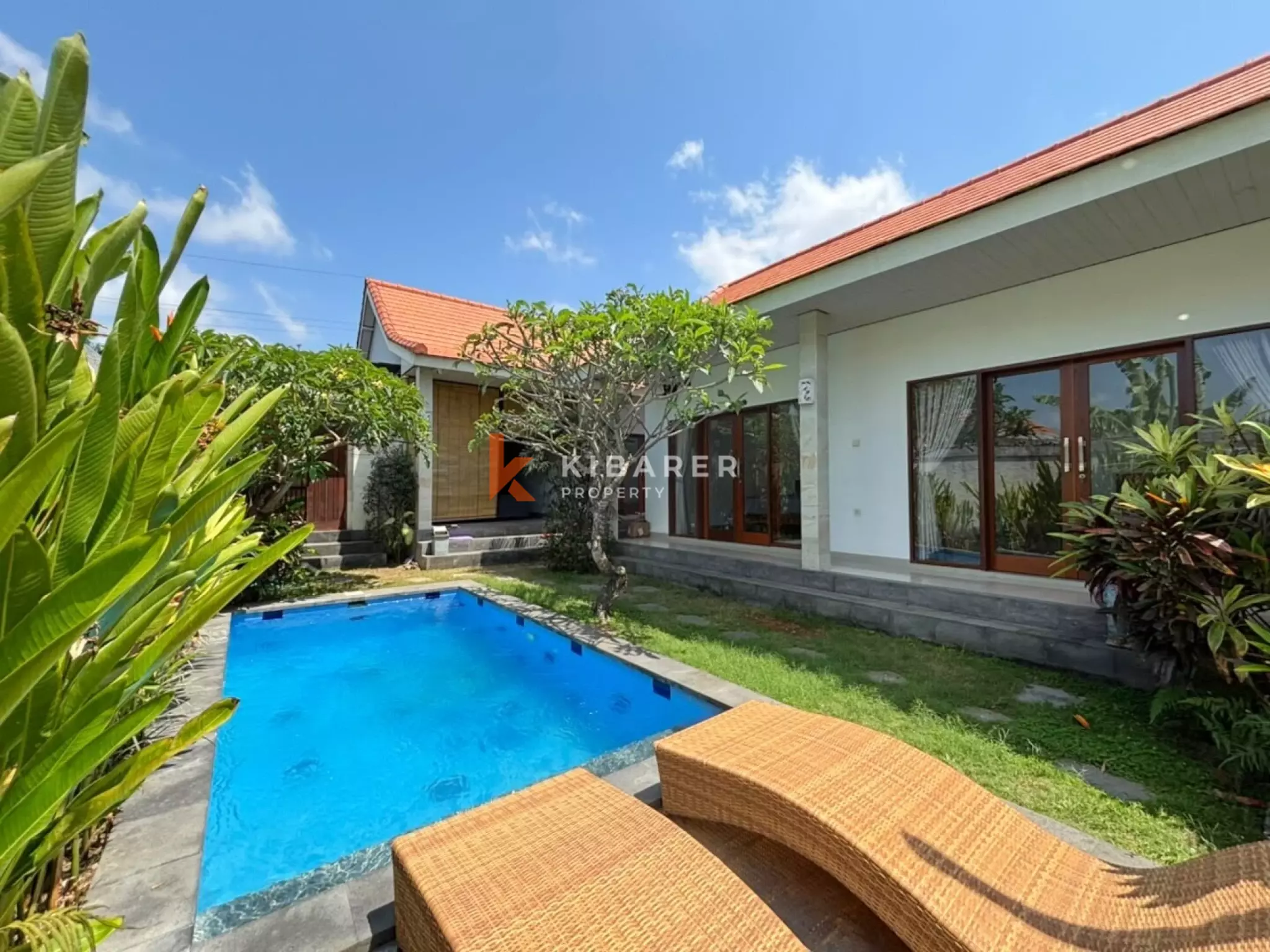 Garden-Inspired Residence – Open-Concept Three-Bedroom Villa in Padonan — image 1