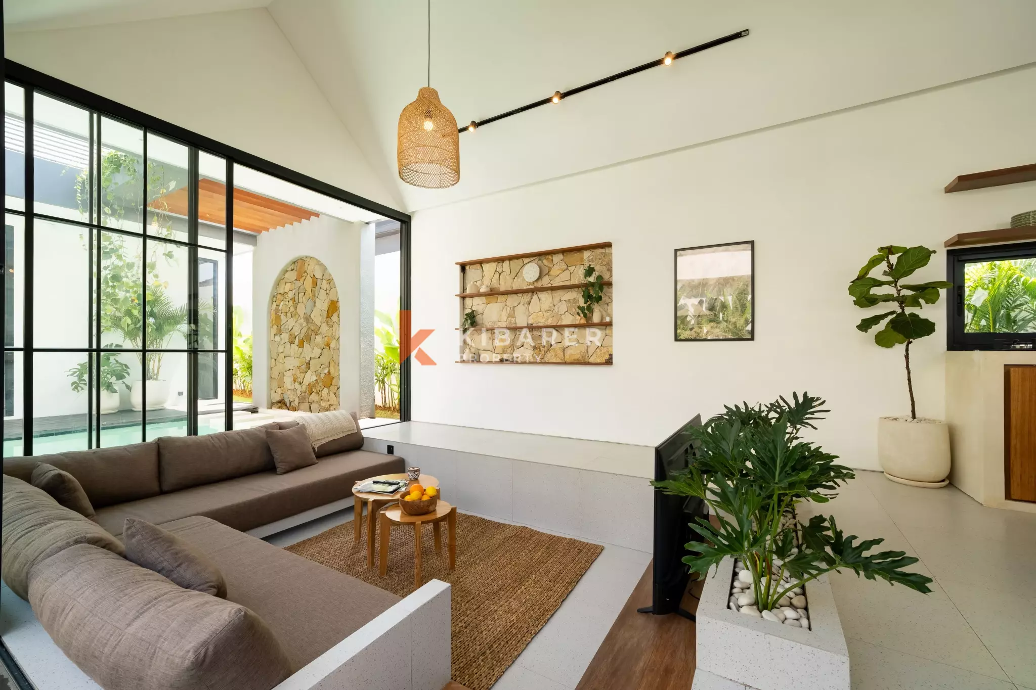 Stylish Two-Bedroom Villa with Private Pool in Kedungu — image 8