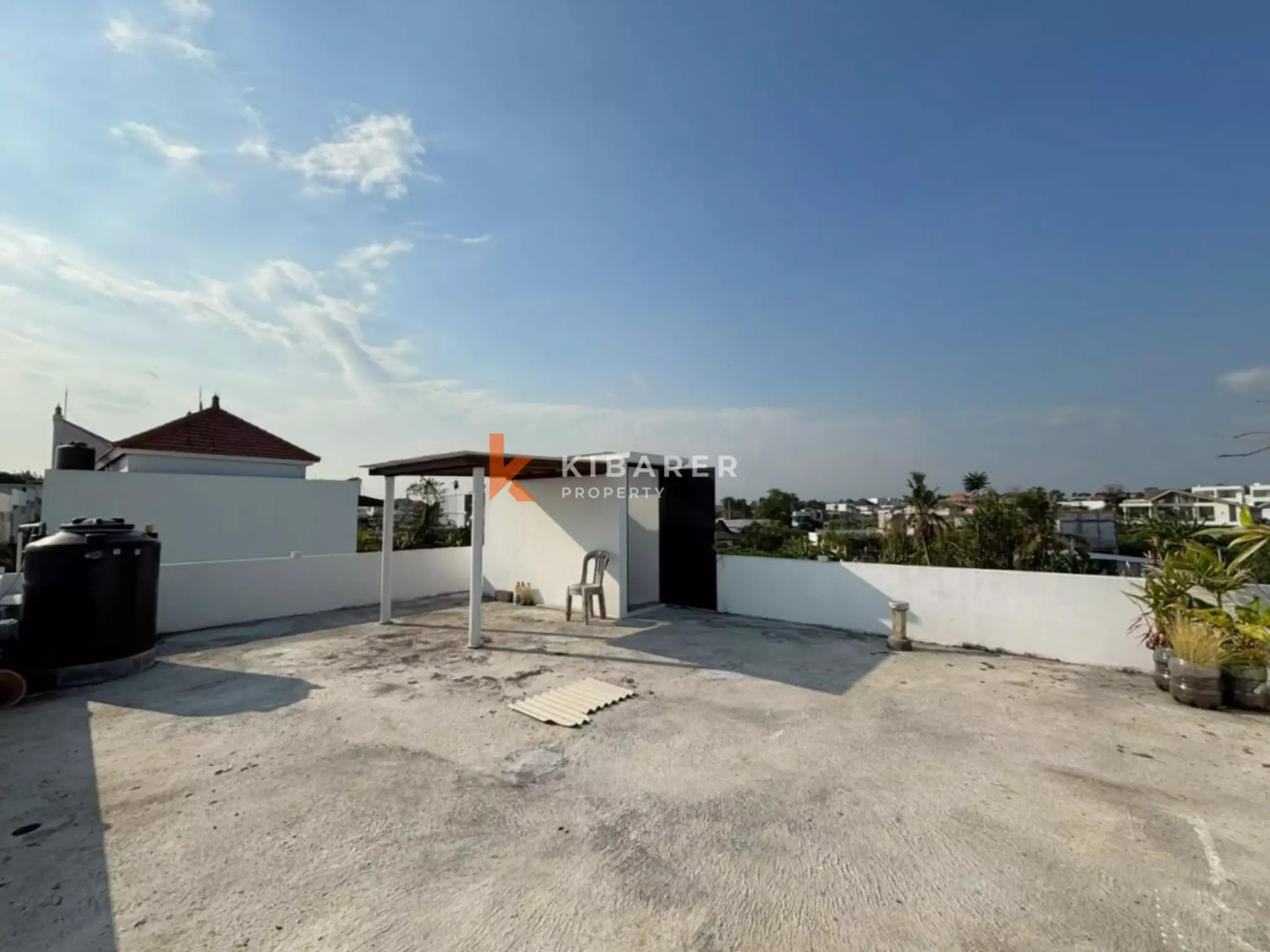 Rooftop Villa with 2 Bedrooms Unfurnished in Tumbak Bayuh — image 8