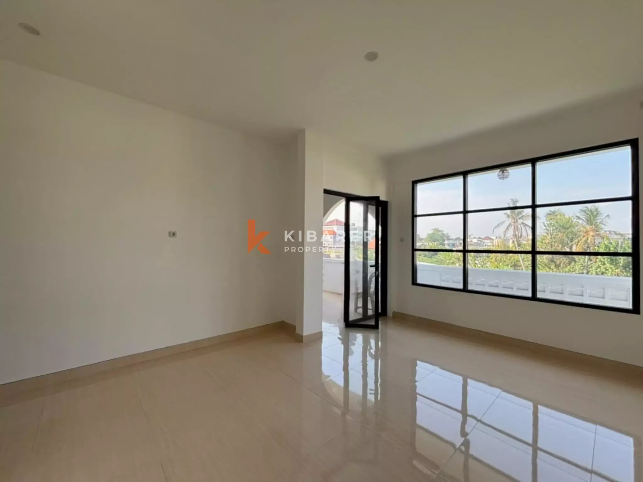 Rooftop Villa with 2 Bedrooms Unfurnished in Tumbak Bayuh — image 11