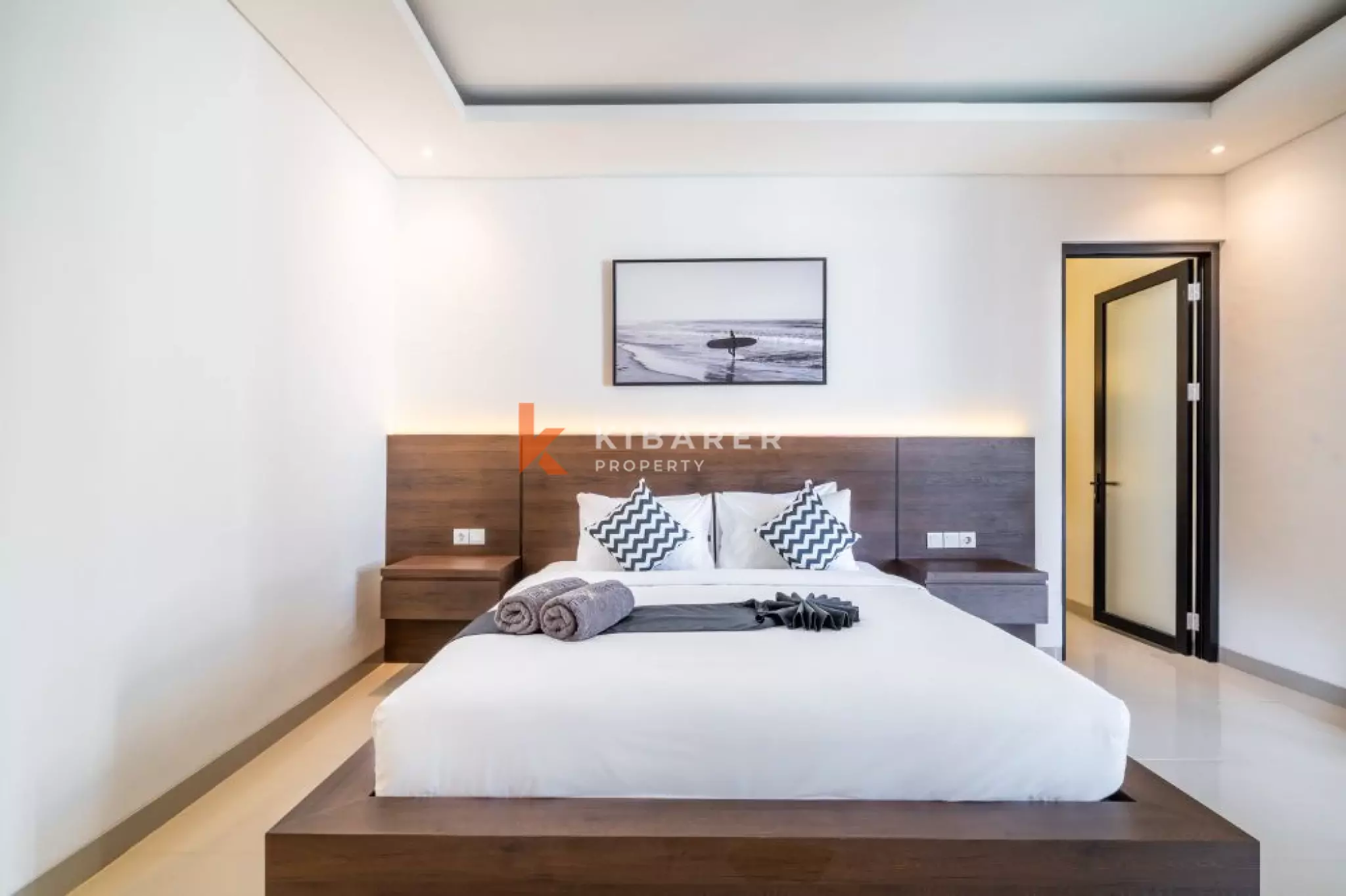 Three-Bedroom Tropical Style Villa with Swimming Pool in Canggu — image 15