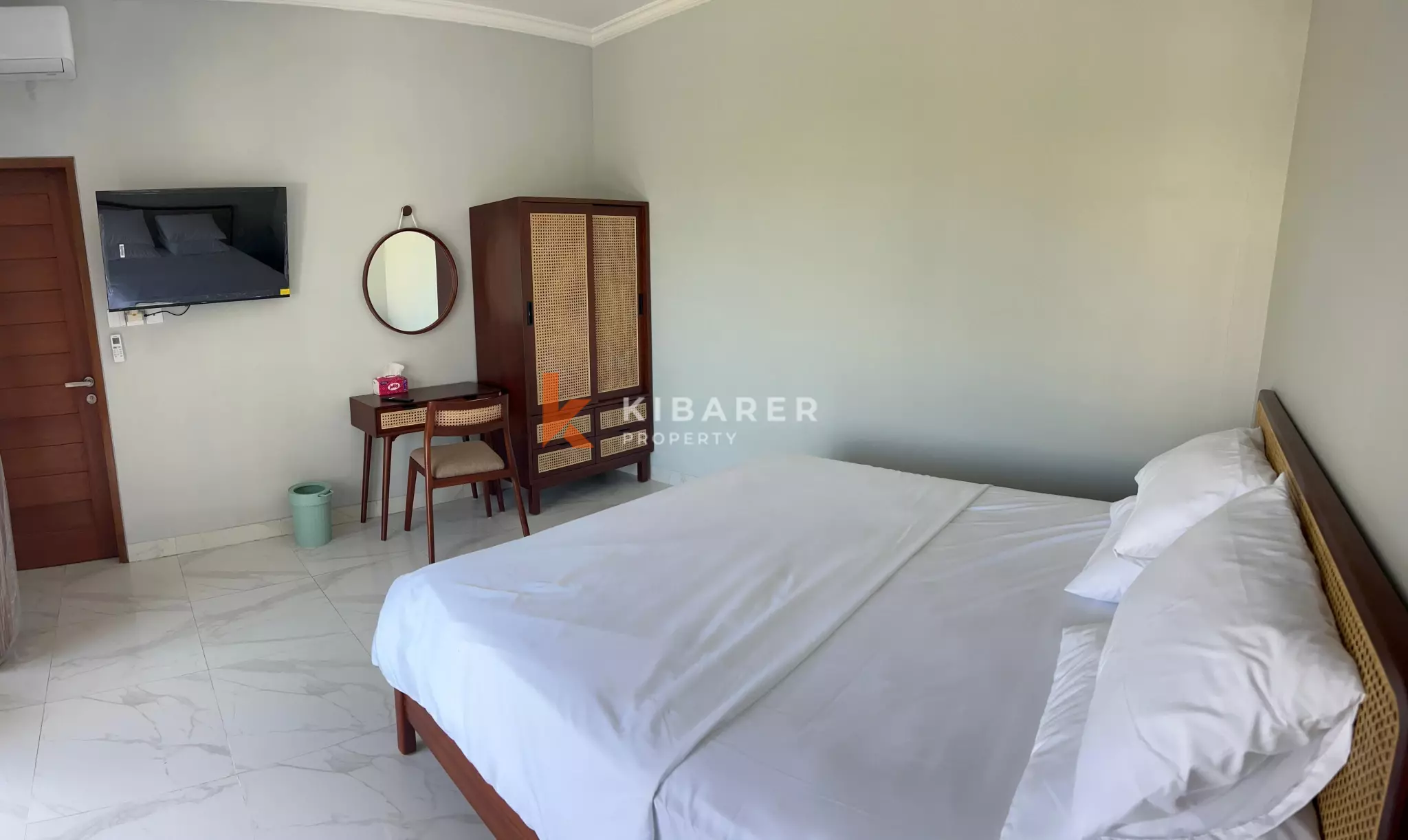 Tropical Three-Bedroom Villa with Open Living Room and Private Pool in Sanur — image 6