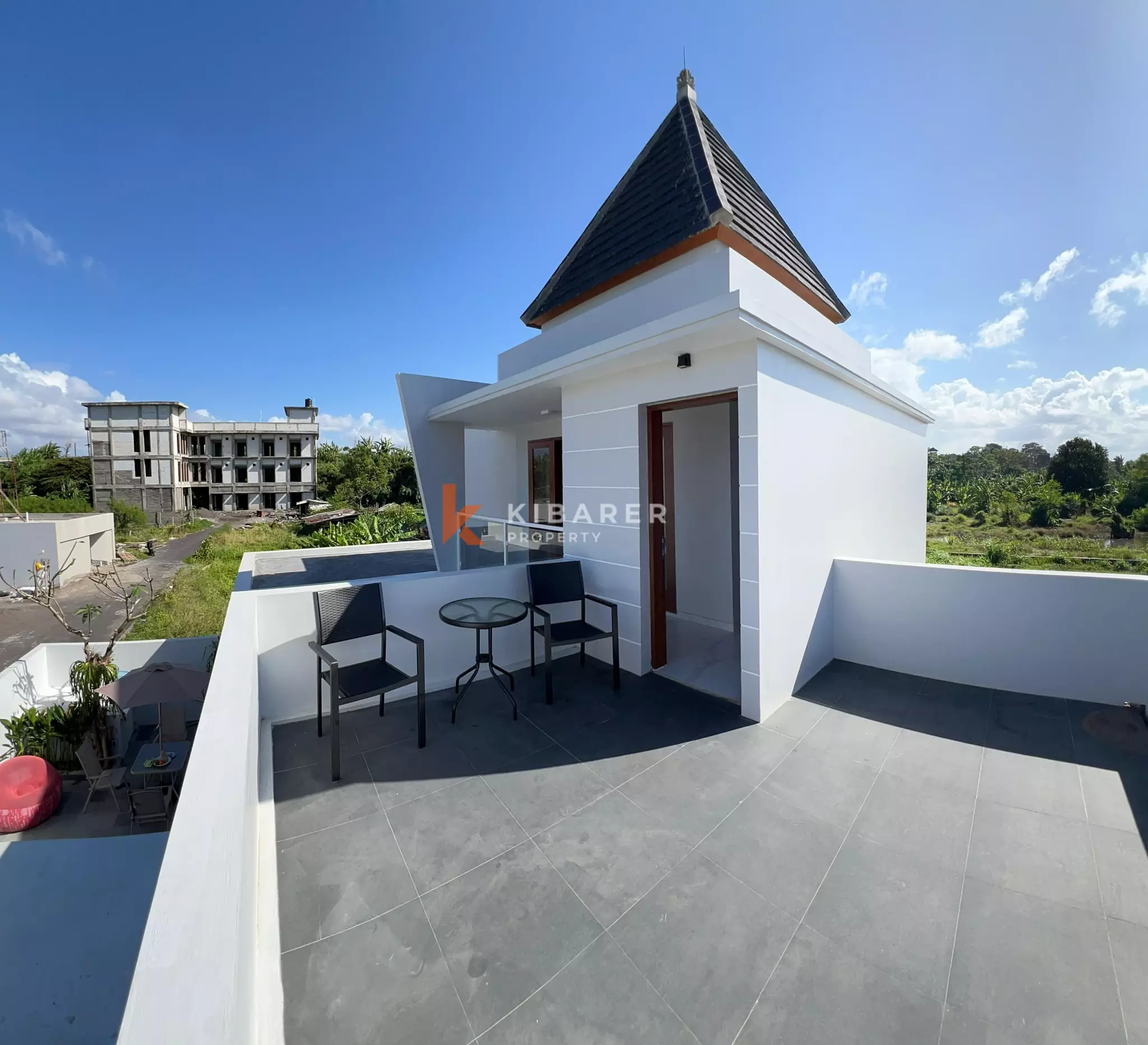Tropical Three-Bedroom Villa with Open Living Room and Private Pool in Sanur — image 2