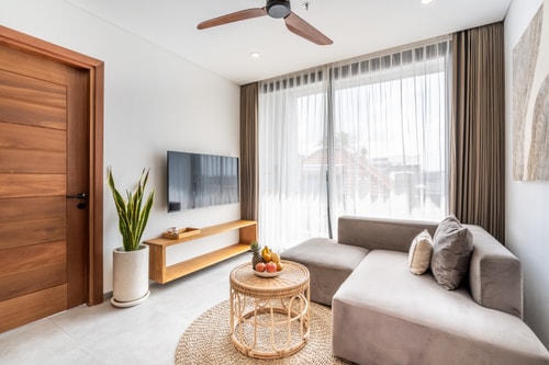 Beachside 2BR Canggu | Pool, Sauna & Rooftop Gym in Canggu, Bali — image 2
