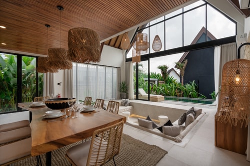 Tukad Hut - 2BR Rustic Villa with Pool, Near Cafés in Dalung, Bali — image 18