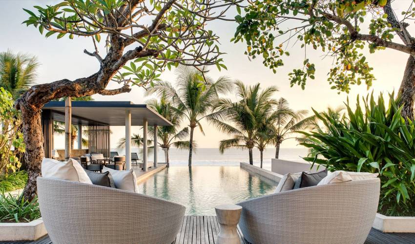 6 Bedrooms Beachfront Villa in tabanan — image 7