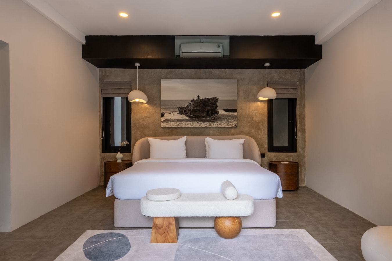 Canggu Designer 3BR Villa - Private Pool & Balcony in Pererenan, Bali — image 7