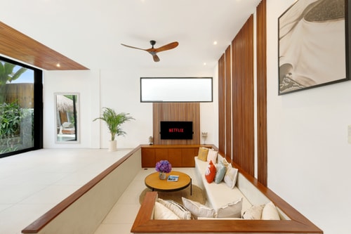 Canggu Escape 2BR Villa w/ Rooftop and Plunge Pool in Canggu, Bali — image 2