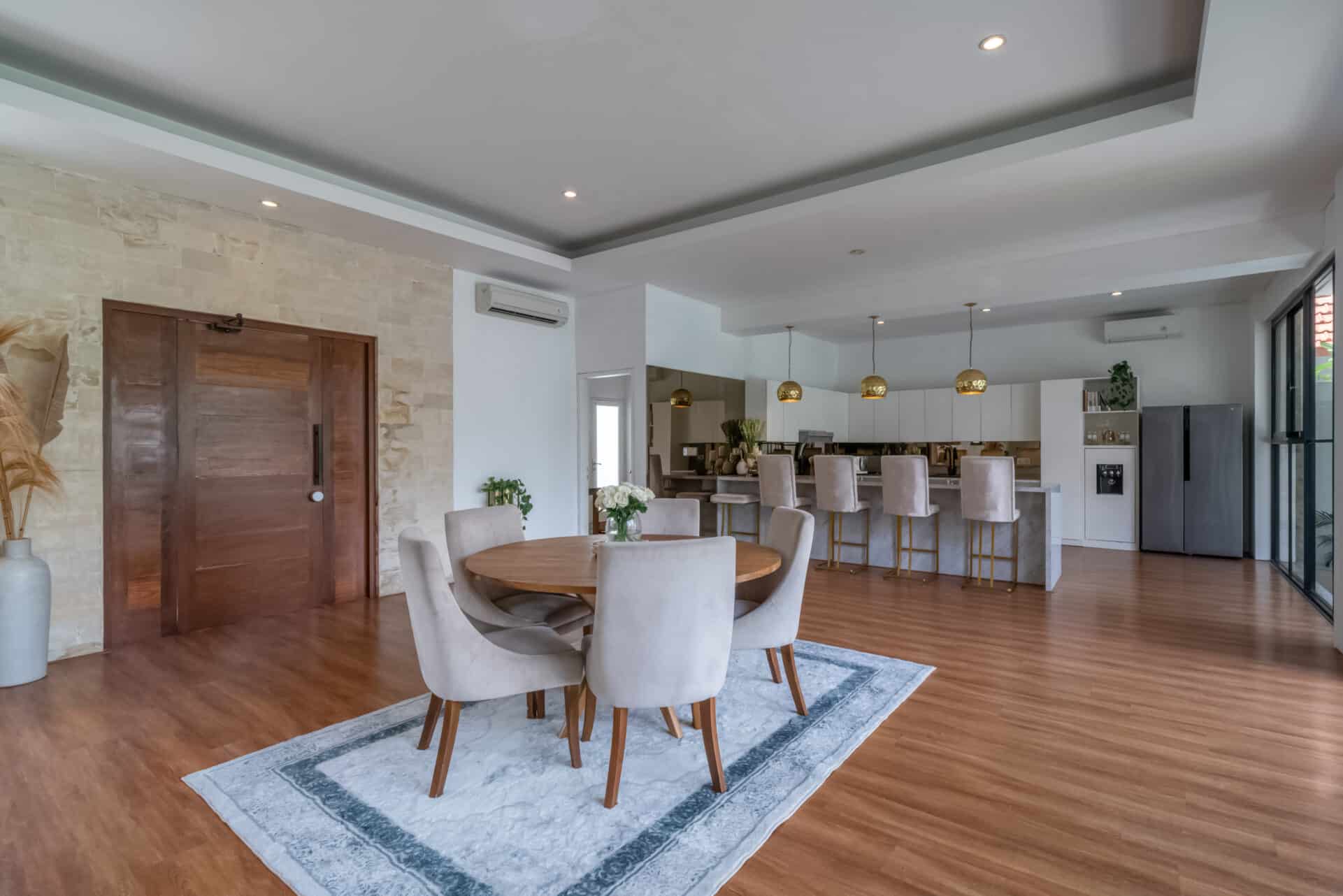 3 Bedroom Villa in Central Berawa for monthly rental — image 8