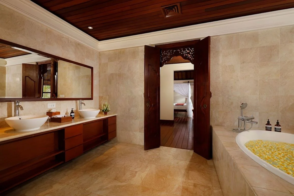 3-Bedroom Villa with Private Pool in Central Jimbaran — image 18