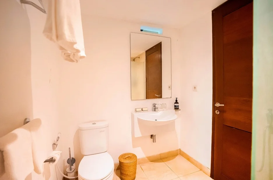 3-Bedroom Villa with Private Pool & Spacious Garden in Sanur, Bali — image 19