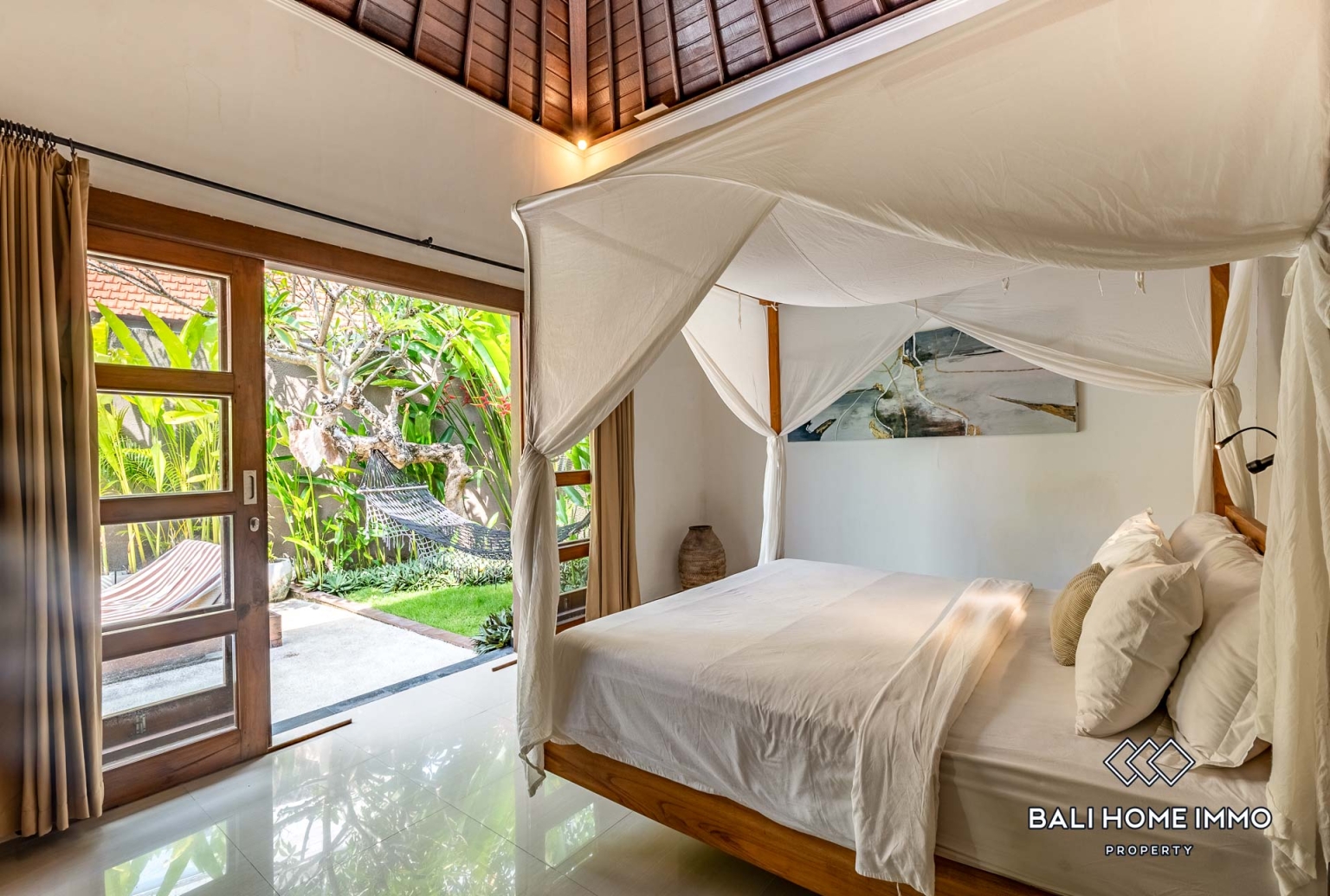 3 Bedroom Family Villa For Rent in Canggu Berawa — image 7
