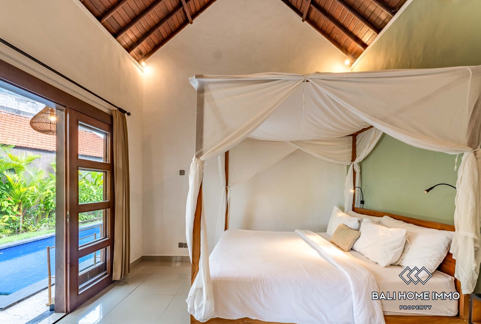 3 Bedroom Family Villa For Rent in Canggu Berawa — image 9