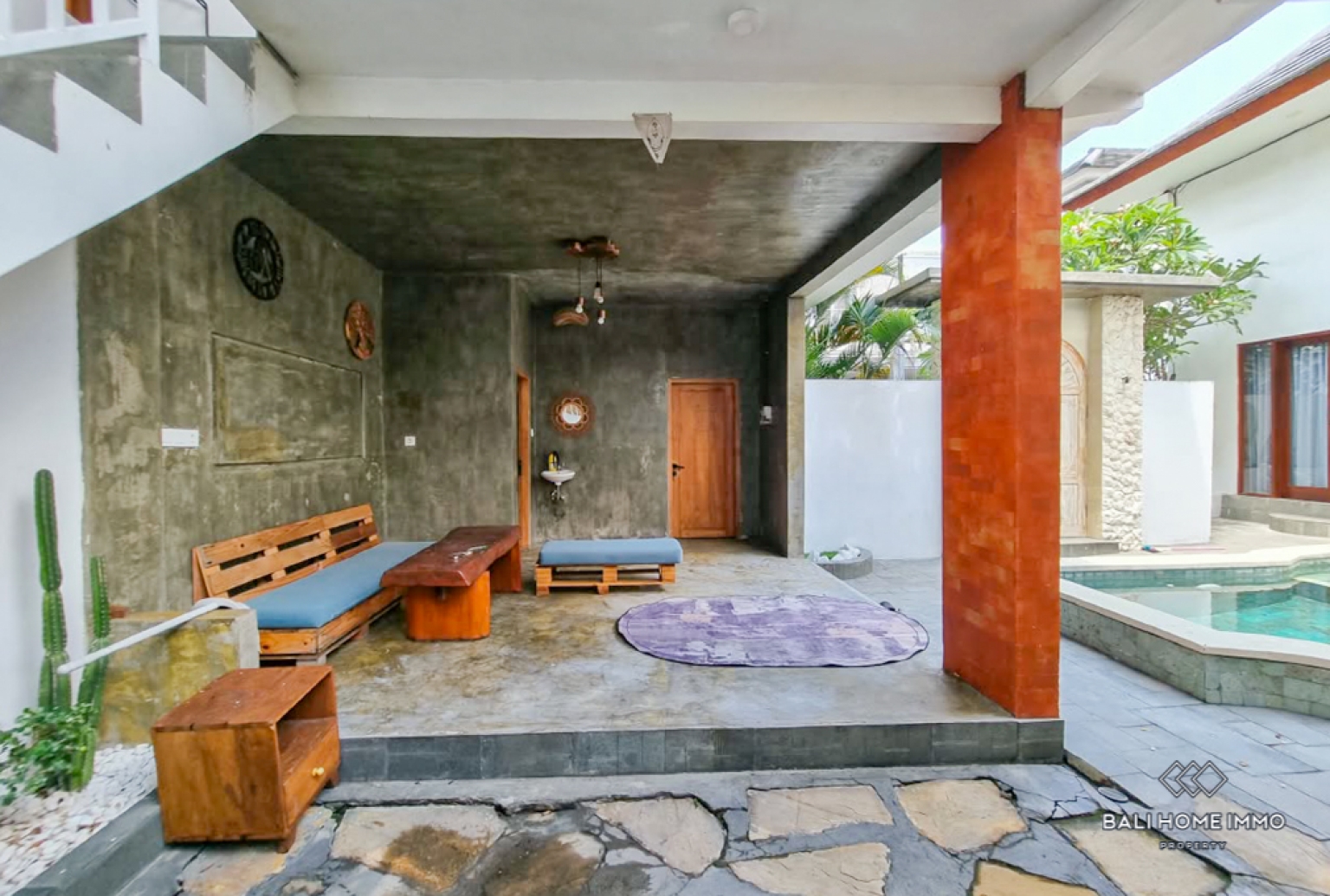 3 Bedroom Villa for Yearly Rental in Bali Canggu Residential Side — image 1