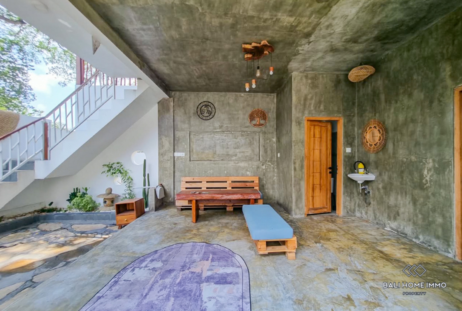 3 Bedroom Villa for Yearly Rental in Bali Canggu Residential Side — image 2