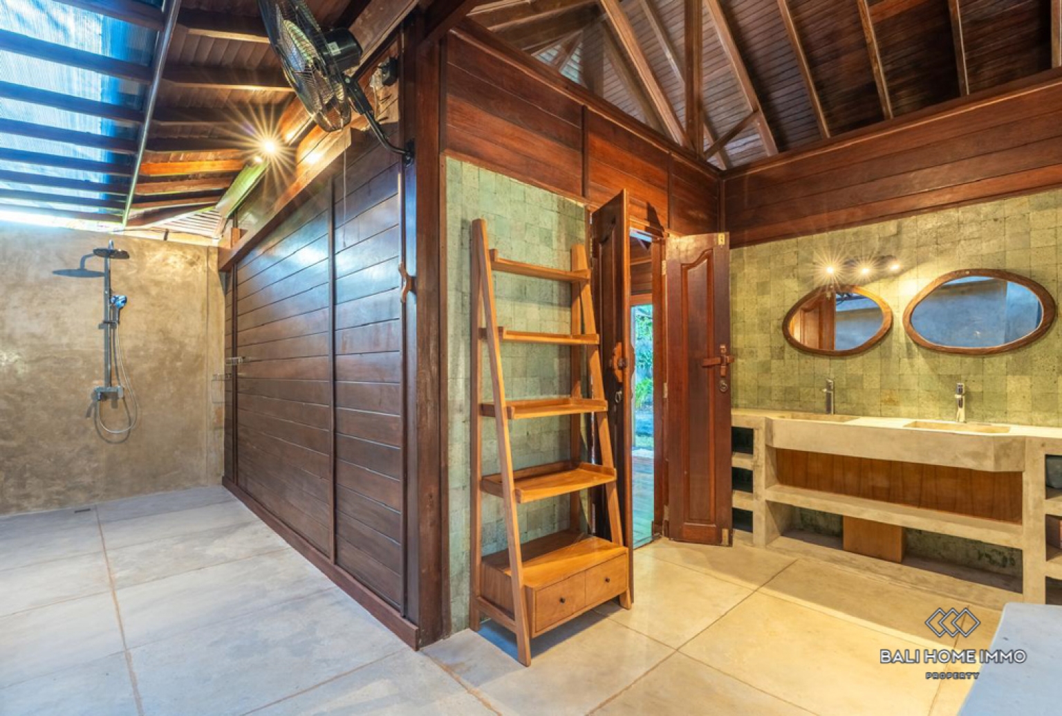 3 Bedroom Villa for Yearly Rental in Berawa — image 14