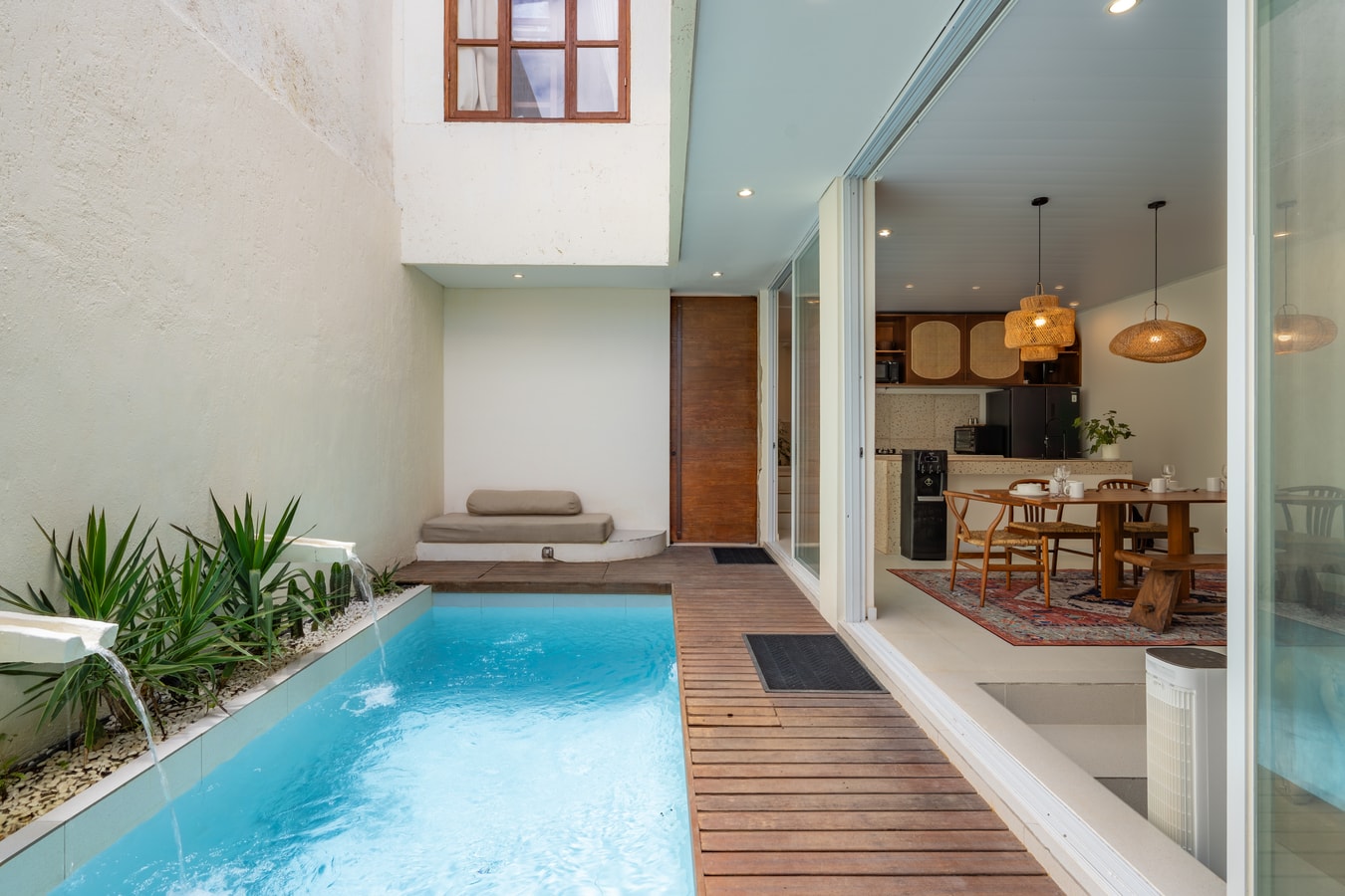 Sandwave - 3BR Villa with Pool & Rooftop, Uluwatu in Jimbaran, Bali — image 15