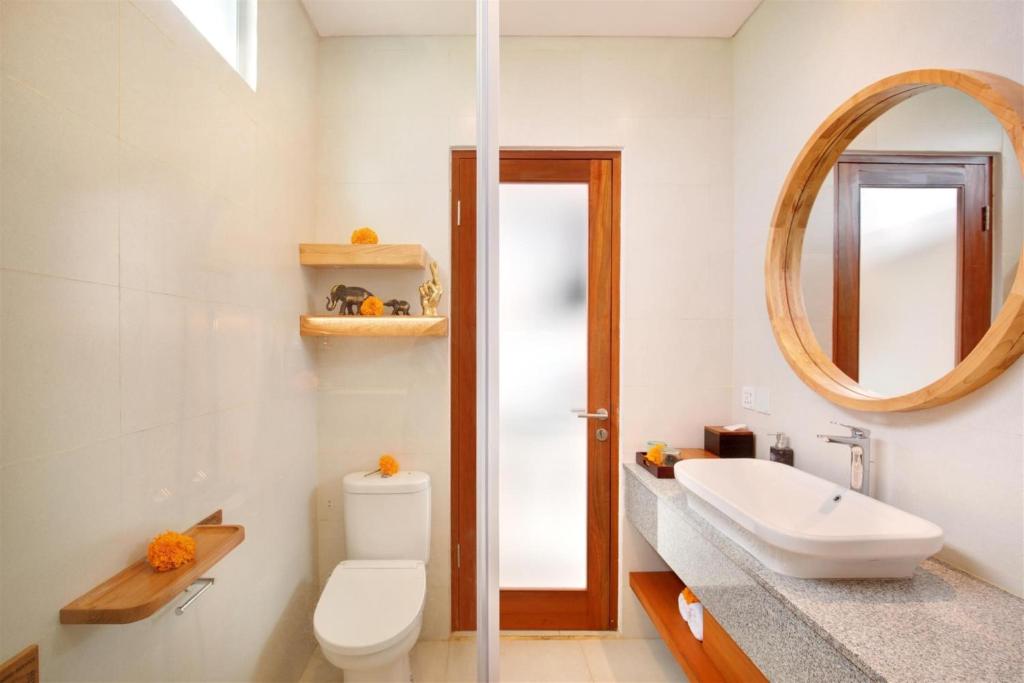 Affordable Tropical Nook 1 Bedroom Private Villa in Canggu — image 8