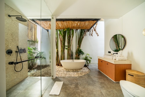 Red Sunset - 4BR Villa with Pool, Canggu in Canggu, Bali — image 4