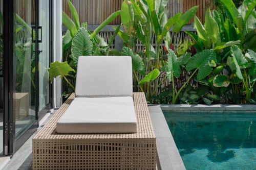 Tukad Hut - 2BR Rustic Villa with Pool, Near Cafés in Dalung, Bali — image 12
