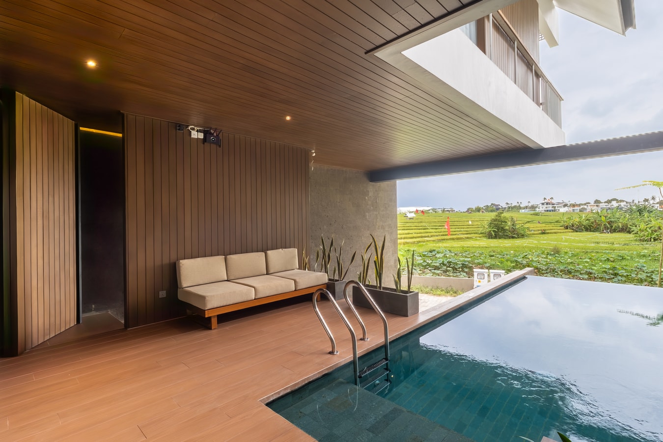 Tamora - 3BR Villa with Paddy View Pool, Canggu in Pererenan, Bali — image 11