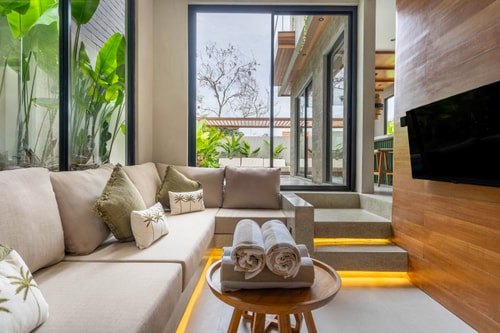 Nanna - 2BR Villa with Pool & Balcony, Canggu in Canggu, Bali — image 2