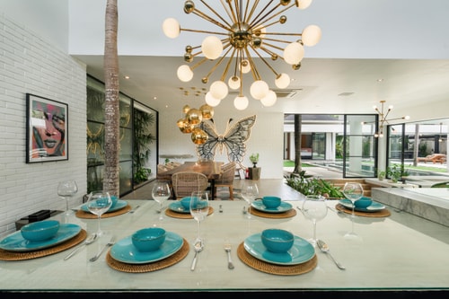Deja Bali - 5BR Villa with Pool & Rooftop, Canggu in Tumbak Bayuh, Bali — image 2